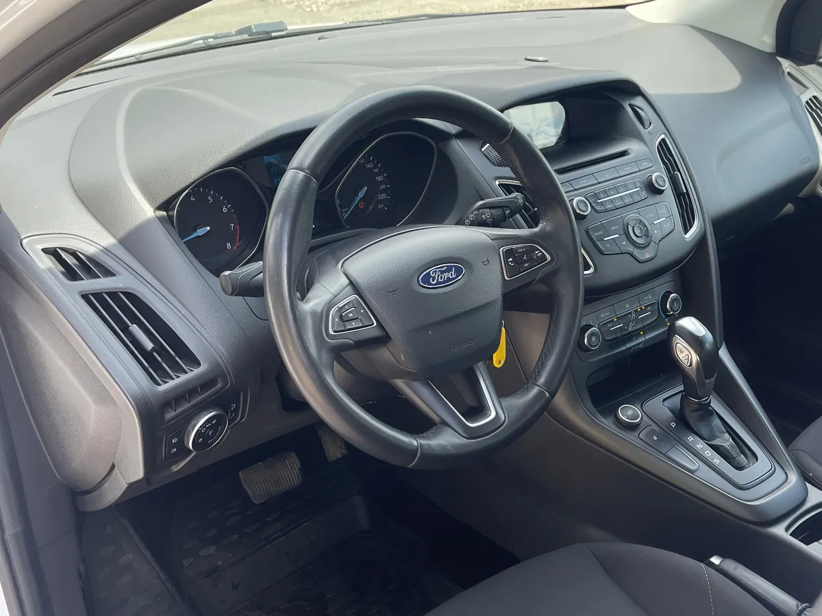 Ford Focus 1.6 Ti-VCT PowerShift (105 л.с.)