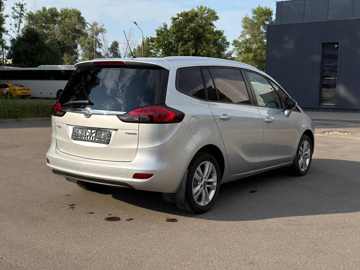 Opel Zafira 1.4 Turbo AT (140 л.с.), 2013 — фото 4