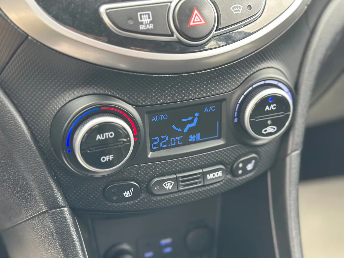 Hyundai Solaris 1.6 AT (123 л.с.)