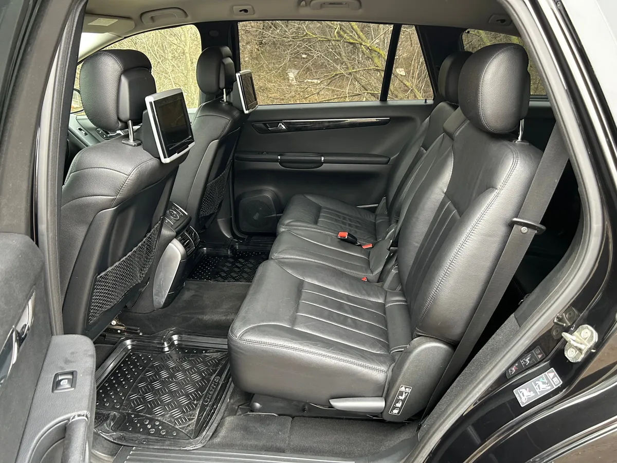 Mercedes-Benz R-Класс R 320 CDI 4MATIC 7G-Tronic (224 л.с.)