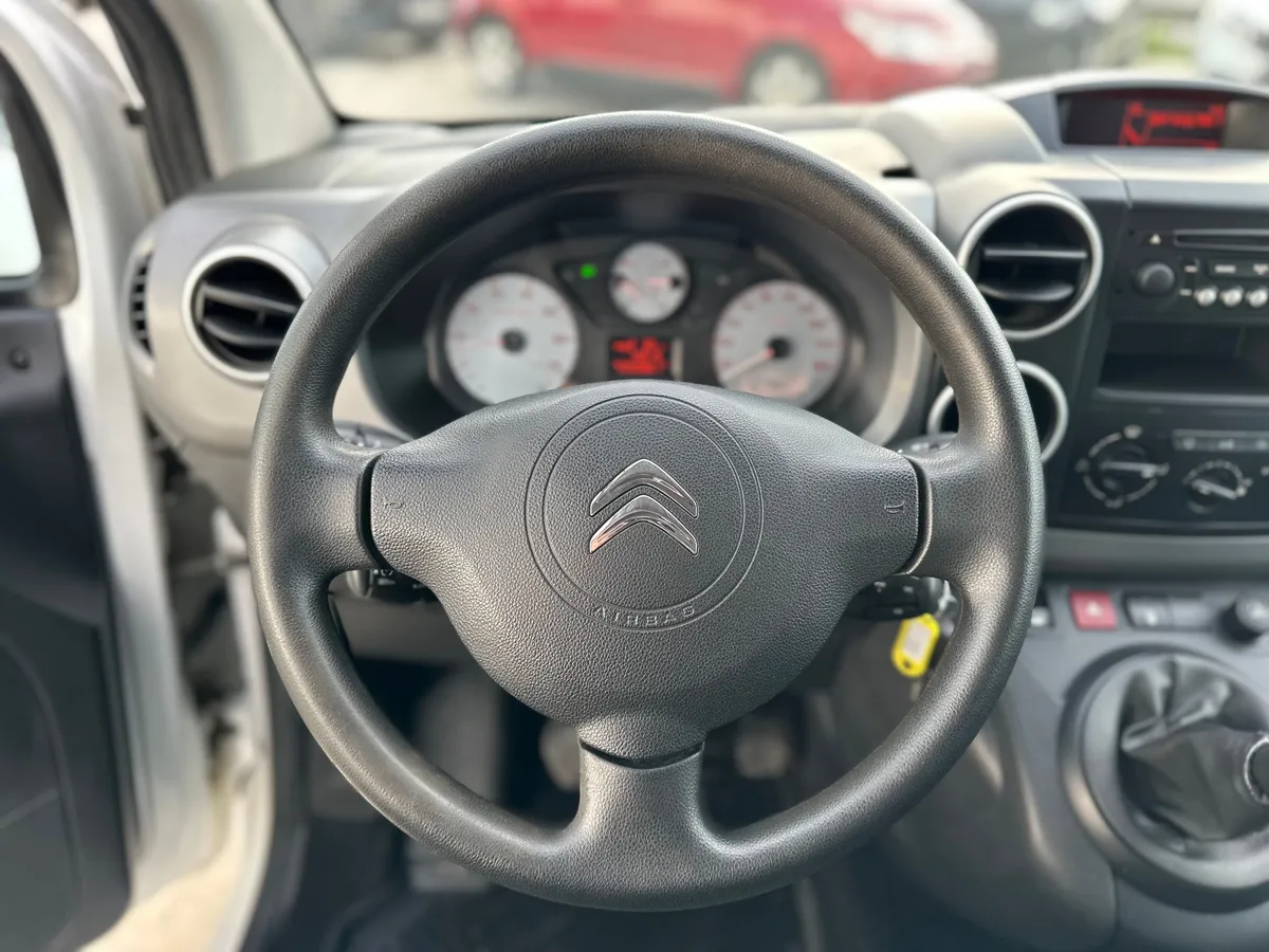 Citroen Berlingo 1.6 MT (120 л.с.), 2018 — фото 7