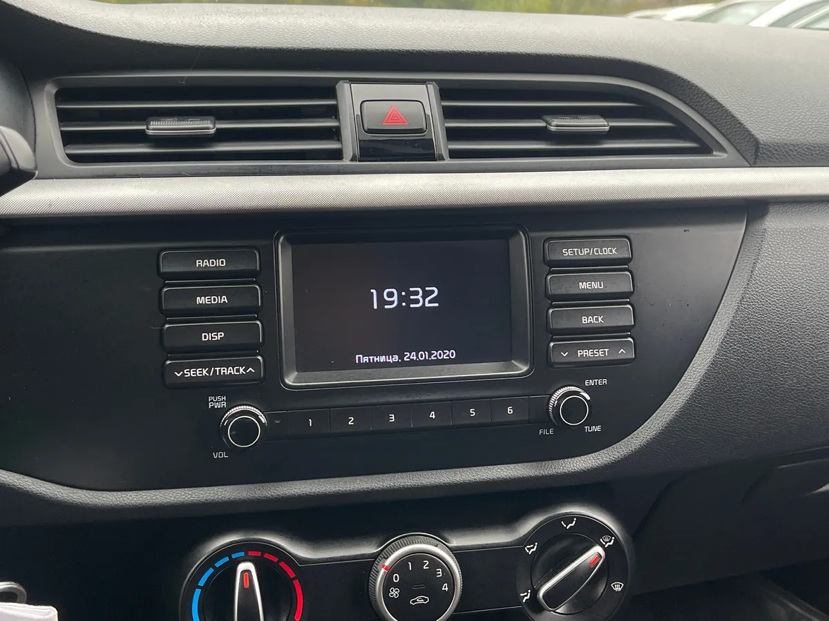 Kia Rio 1.6 AT (123 л.с.), 2019 — фото 8